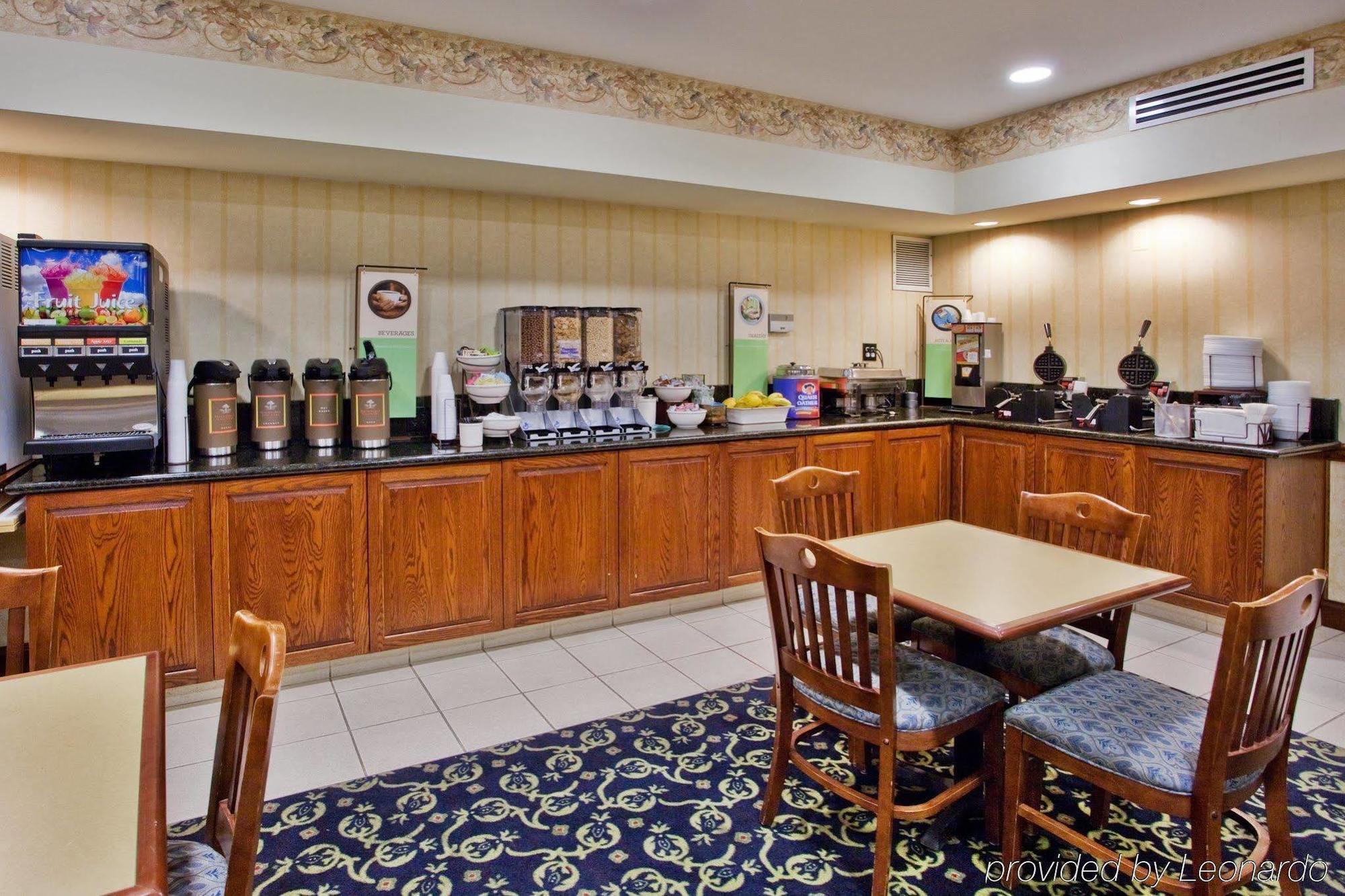 Country Inn & Suites By Radisson, Washington, Dc East - Capitol Heights, Md Exterior foto